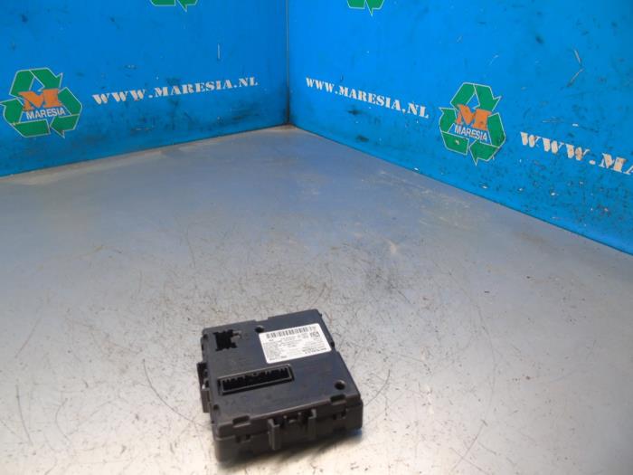 Usagé Ordinateur divers Renault Clio V (RJAB) 1.0 TCe 90 12V Prix € 89,25 Règlement à la marge proposé par Maresia Auto Recycling B.V.