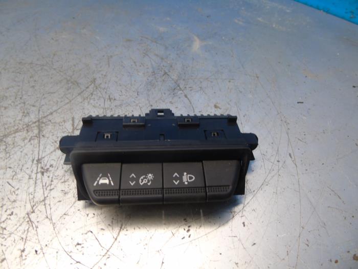 Interruptor (varios) de un Renault Clio V (RJAB) 1.0 TCe 90 12V 2021