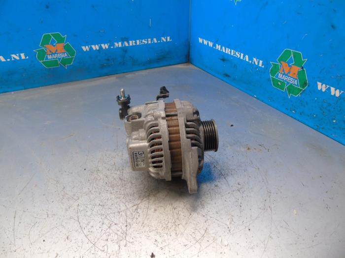 Usagé Dynamo Mazda 2 (DE) 1.3 16V MZR Prix € 26,25 Règlement à la marge proposé par Maresia Auto Recycling B.V.