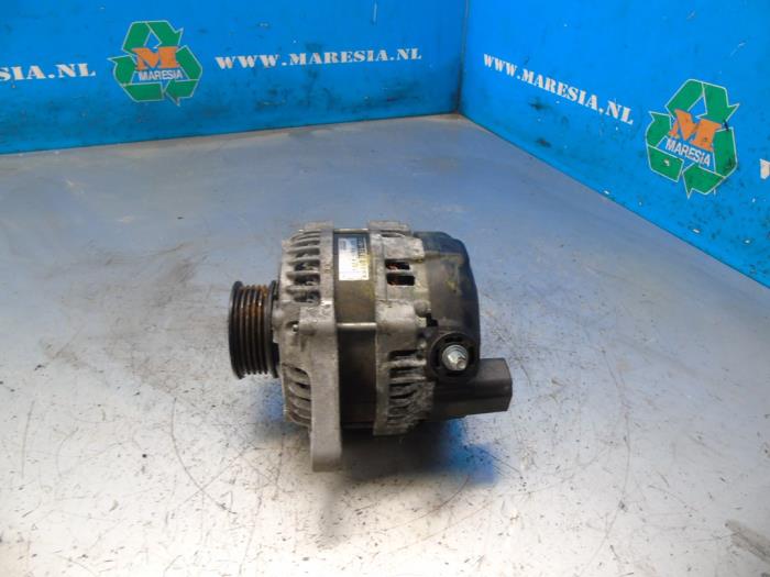 Begagnade Dynamo Suzuki Swift (ZC/ZD) 1.4 Booster Jet Sport Turbo 16V Pris € 152,25 Marginaltabell erbjuds av Maresia Auto Recycling B.V.