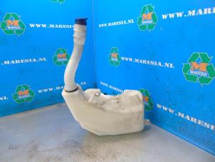 Used Front windscreen washer reservoir Iveco Daily Price € 44,63 Margin scheme offered by Maresia Auto Recycling B.V.