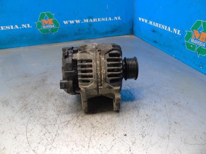 Gebrauchte Dynamo Volkswagen Golf IV (1J1) 1.6 Preis € 26,25 Margenregelung angeboten von Maresia Auto Recycling B.V.