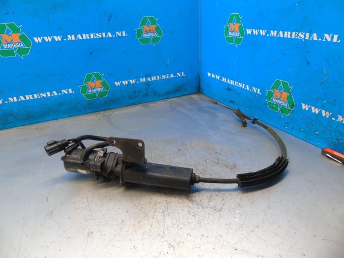 Używane Silnik hamulca postojowego Jaguar XF (CC9) 2.2 D 16V Cena € 183,75 Procedura marży oferowane przez Maresia Auto Recycling B.V.