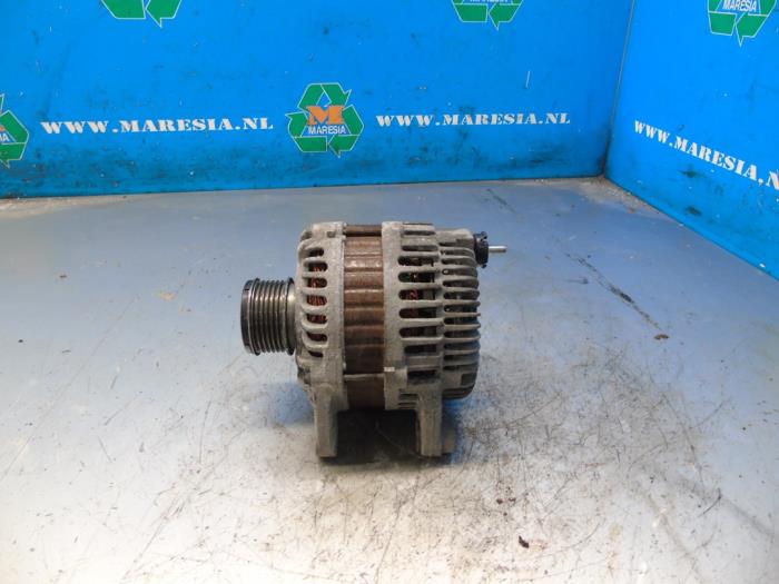 Usagé Dynamo Nissan Juke (F15) 1.5 dCi Prix € 73,50 Règlement à la marge proposé par Maresia Auto Recycling B.V.