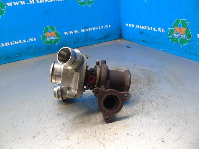 Usagé Turbo Opel Astra K 1.6 CDTI 110 16V Prix € 278,25 Règlement à la marge proposé par Maresia Auto Recycling B.V.