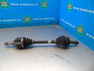Used Front drive shaft, left Toyota Yaris III (P13) 1.5 16V Hybrid Price € 105,00 Margin scheme offered by Maresia Auto Recycling B.V.