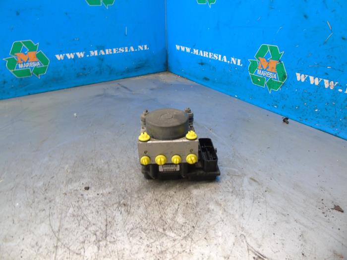 Gebrauchte ABS Pumpe Ford Ka II 1.2 Preis € 89,25 Margenregelung angeboten von Maresia Auto Recycling B.V.
