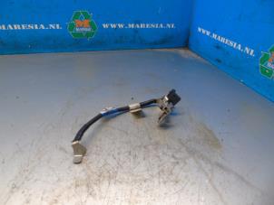 Used Battery sensor Renault Clio V (RJAB) 1.0 TCe 100 12V Bi-Fuel Price € 49,88 Margin scheme offered by Maresia Auto Recycling B.V.