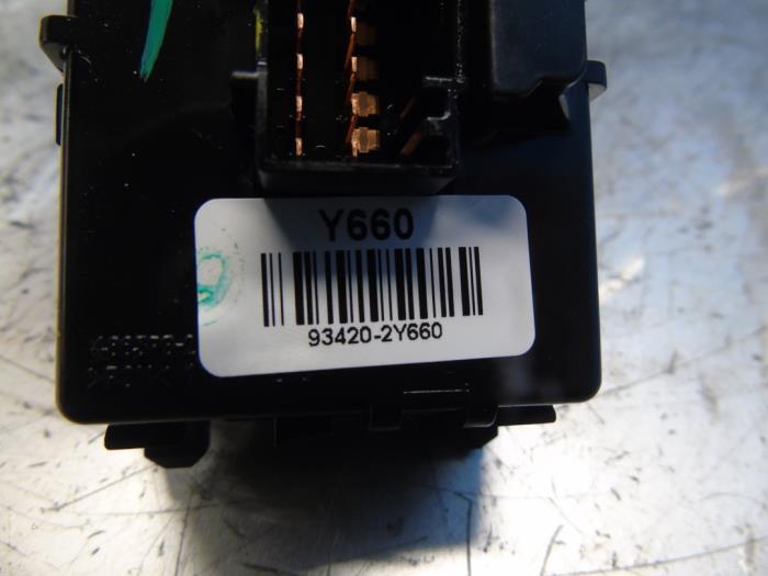 Wiper switch from a Hyundai i30 (GDHB5) 1.4 16V 2013