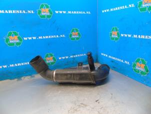 Used Air intake hose Mini Mini Cabrio (F57) 1.5 12V Cooper Price € 52,50 Margin scheme offered by Maresia Auto Recycling B.V.