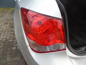 Used Taillight, left Chevrolet Cruze (300) 1.8 16V VVT Price € 76,13 Margin scheme offered by Maresia Auto Recycling B.V.