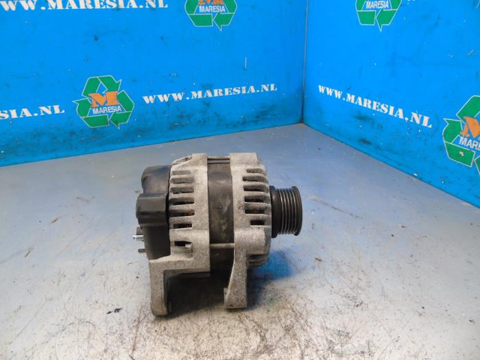 Begagnade Dynamo Chevrolet Cruze (300) 1.8 16V VVT Pris € 68,25 Marginaltabell erbjuds av Maresia Auto Recycling B.V.