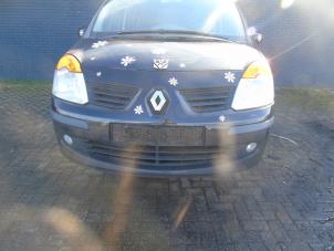 Used Front bumper Renault Modus/Grand Modus (JP) 1.6 16V Price € 115,50 Margin scheme offered by Maresia Auto Recycling B.V.