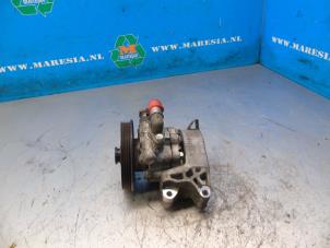 Used Power steering pump Chevrolet Cruze (300) 1.8 16V VVT Price € 78,75 Margin scheme offered by Maresia Auto Recycling B.V.