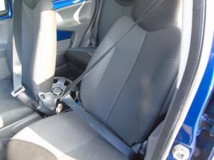 Gebrauchte Sicherheitsgurt links vorne Toyota Aygo (B10) 1.0 12V VVT-i Preis € 68,25 Margenregelung angeboten von Maresia Auto Recycling B.V.