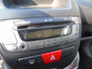 Usagé Radio/Lecteur CD Toyota Aygo (B10) 1.0 12V VVT-i Prix sur demande proposé par Maresia Auto Recycling B.V.