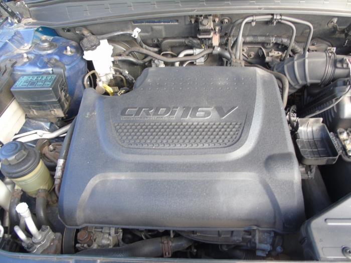 Engine from a Hyundai Santa Fe II (CM) 2.2 CRDi 16V 4x4 2011
