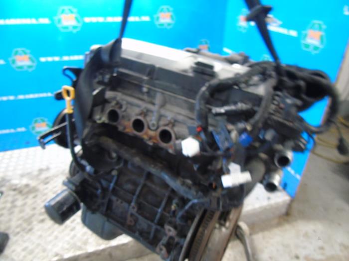 Motor from a Kia Rio II (DE) 1.4 16V 2006