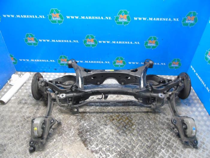 Usados Subchasis Lynk &amp; Co 01 1.5 PHEV Precio € 787,50 Norma de margen ofrecido por Maresia Auto Recycling B.V.