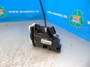 Used Door lock mechanism 4-door, front left Hyundai i20 (GBB) 1.2i 16V Price € 47,25 Margin scheme offered by Maresia Auto Recycling B.V.