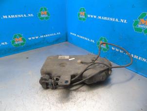 Used Additive tank Peugeot Expert (G9) 1.6 HDi 90 Price on request offered by Maresia Auto Recycling B.V.