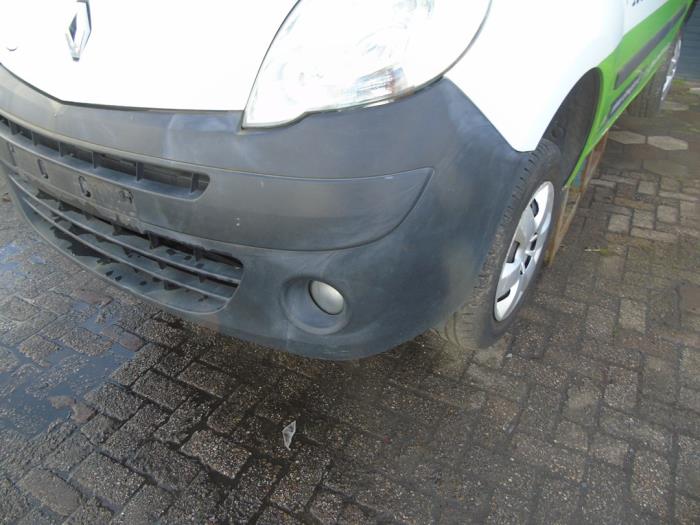 Zderzak przedni z Renault Kangoo Express (FW) ZE 2012