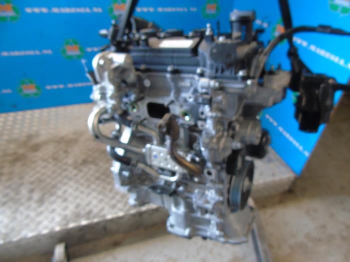 Motor from a Kia Picanto (JA) 1.0 DPi 12V 2023