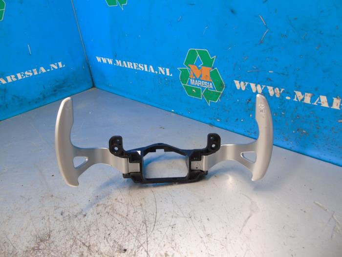 Usagé Kit manettes de commande Mitsubishi Eclipse Cross (GK/GL) 2.4 16V PHEV 4x4 Prix € 73,50 Règlement à la marge proposé par Maresia Auto Recycling B.V.
