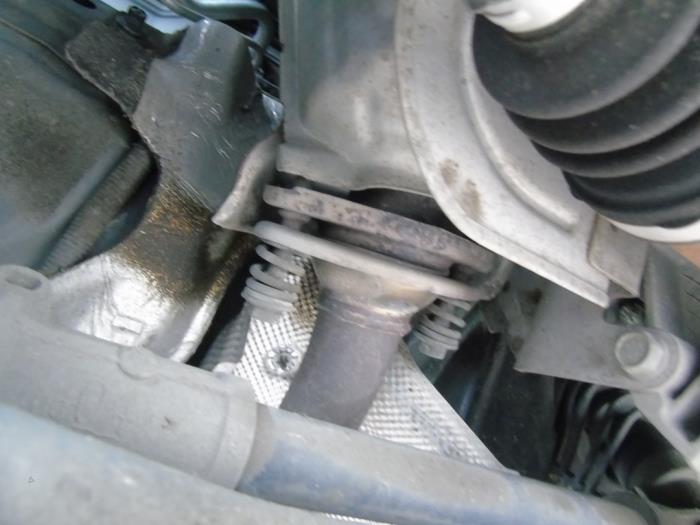 Używane Katalizator Nissan Micra (K13) 1.2 12V Cena € 367,50 Procedura marży oferowane przez Maresia Auto Recycling B.V.