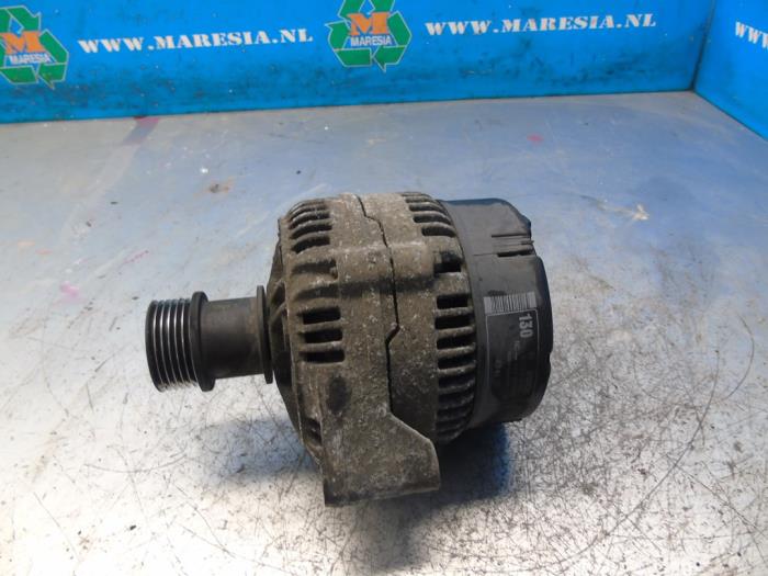 Begagnade Dynamo Saab 9-3 I (YS3D) 2.0t 16V Pris € 47,25 Marginaltabell erbjuds av Maresia Auto Recycling B.V.