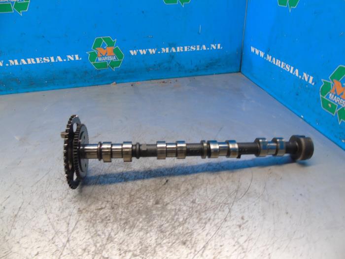 Gebrauchte Nockenwelle Toyota RAV4 (A3) 2.2 D-4D-F 16V 4x4 Preis € 105,00 Margenregelung angeboten von Maresia Auto Recycling B.V.
