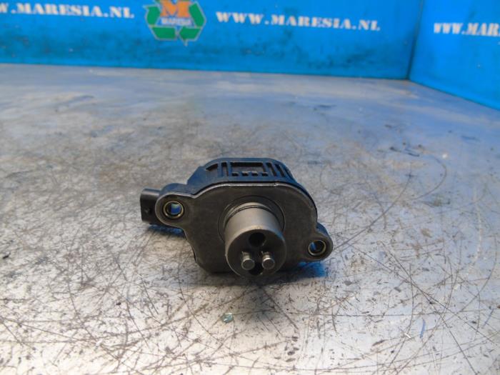 Gebrauchte Nockenwelle Sensor Skoda Karoq 1.5 TSI 16V Preis € 36,75 Margenregelung angeboten von Maresia Auto Recycling B.V.