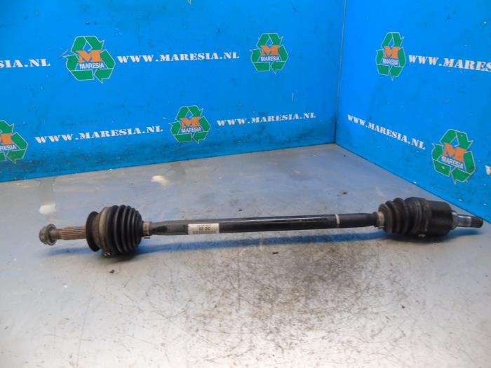 Gebrauchte Antriebswelle rechts vorne Volkswagen Up! (121) 1.0 12V 60 Preis € 52,50 Margenregelung angeboten von Maresia Auto Recycling B.V.