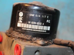 Pompa ABS z Volkswagen Polo 1998