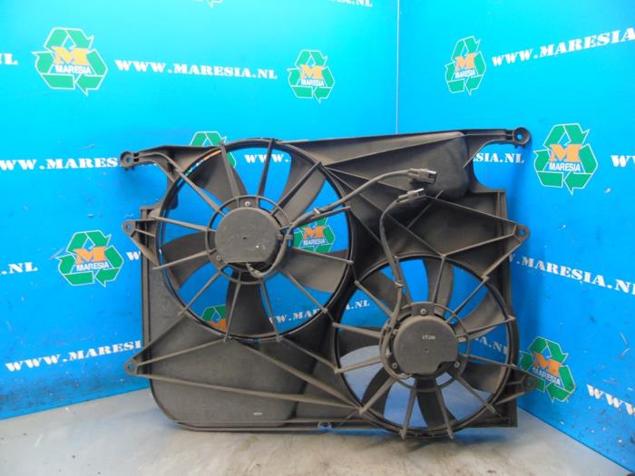 Używane Wentylator Chevrolet Captiva (C100) 2.0 CDTI 16V 150 4x4 Cena € 105,00 Procedura marży oferowane przez Maresia Auto Recycling B.V.