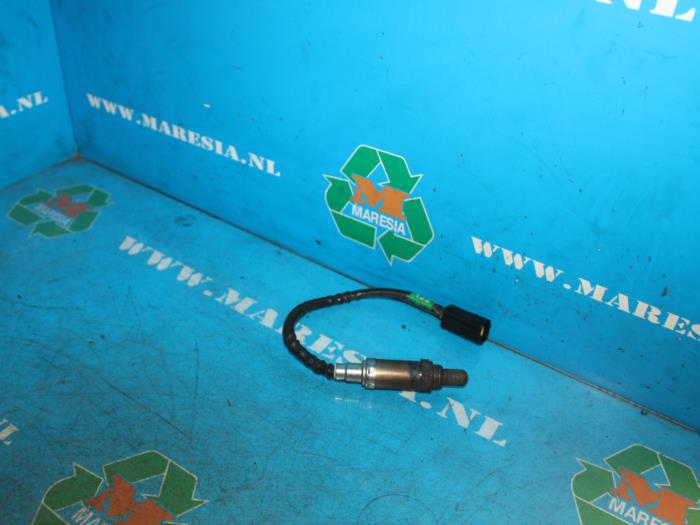 Usados Sonda Lambda Kia Sportage (K0) 2.0 16V 4x4 Precio € 52,50 Norma de margen ofrecido por Maresia Auto Recycling B.V.