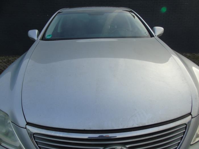 Usados Capó Lexus LS (F4) 460 4.6 32V VVT-i Precio € 367,50 Norma de margen ofrecido por Maresia Auto Recycling B.V.