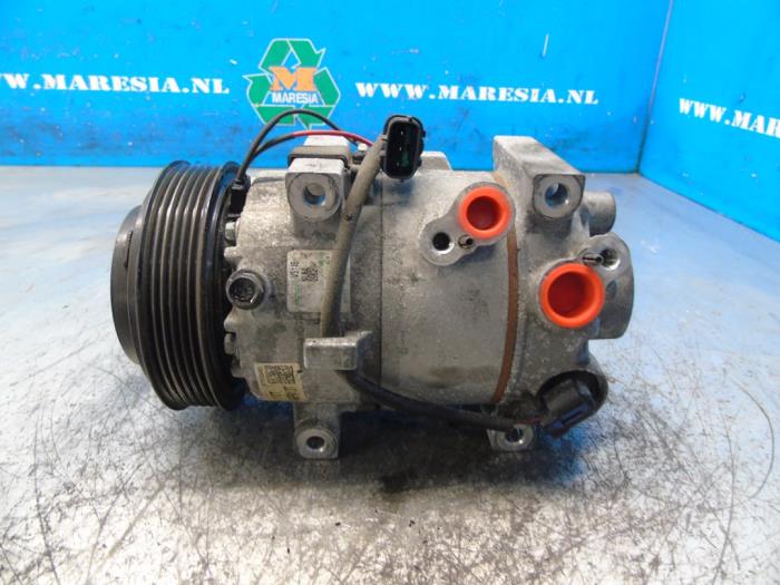 Usagé Pompe clim Hyundai i30 (PDEB5/PDEBB/PDEBD/PDEBE) 1.0 T-GDI 12V Prix € 141,75 Règlement à la marge proposé par Maresia Auto Recycling B.V.