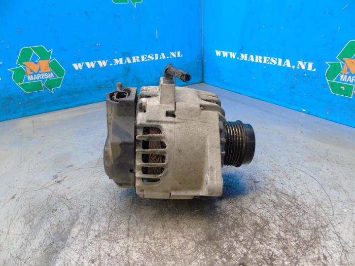 Used Dynamo Hyundai iX20 (JC) 1.4i 16V Price € 36,75 Margin scheme offered by Maresia Auto Recycling B.V.