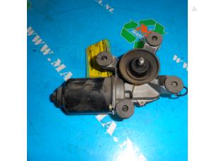 Used Front wiper motor Daewoo Lanos (TA/TF08/48/86) 1.5 Price € 36,75 Margin scheme offered by Maresia Auto Recycling B.V.