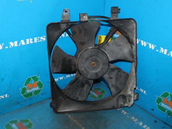 Używane Wentylator Chevrolet Matiz 0.8 Cena € 42,00 Procedura marży oferowane przez Maresia Auto Recycling B.V.