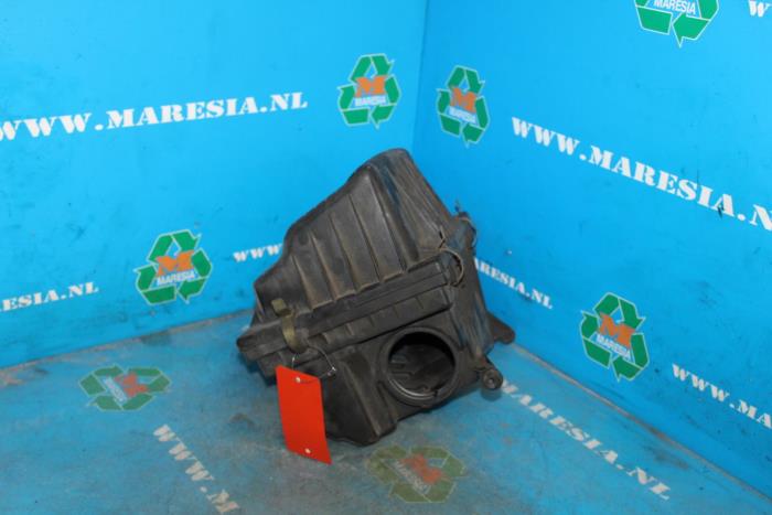 Begagnade Luftfilterhus Opel Vectra B Caravan (31) 1.8 16V Pris € 36,75 Marginaltabell erbjuds av Maresia Auto Recycling B.V.