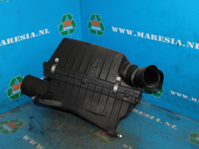 Begagnade Luftfilterhus Opel Vectra B (36) 1.8 16V Ecotec Pris € 36,75 Marginaltabell erbjuds av Maresia Auto Recycling B.V.