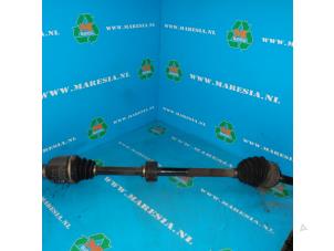 Used Front drive shaft, right Toyota Carina E (T19) 1.8 XLi,GLi 16V Price € 47,25 Margin scheme offered by Maresia Auto Recycling B.V.