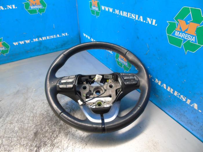 Begagnade Ratt Hyundai i30 (PDEB5/PDEBB/PDEBD/PDEBE) 1.0 T-GDI 12V Pris € 157,50 Marginaltabell erbjuds av Maresia Auto Recycling B.V.