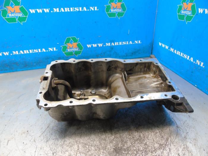 Gebrauchte Ölwanne Opel Corsa D 1.4 16V Twinport Preis € 47,25 Margenregelung angeboten von Maresia Auto Recycling B.V.
