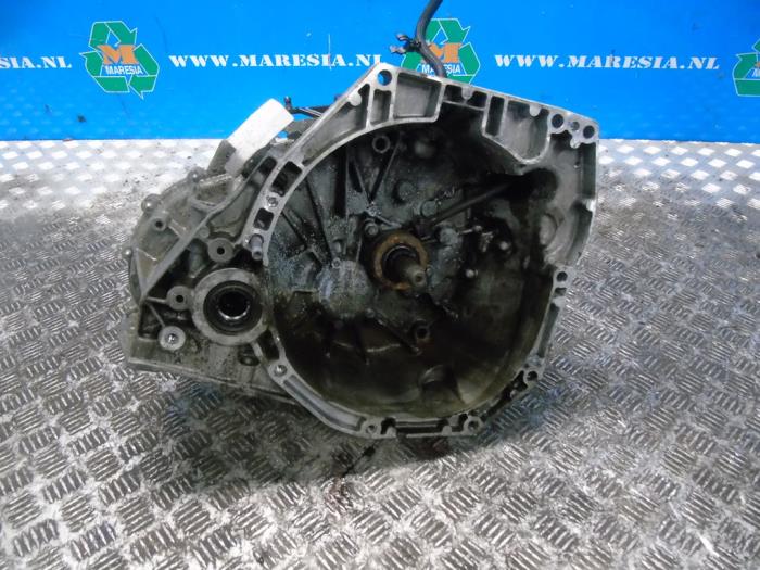 Gebrauchte Getriebe Renault Megane IV Estate (RFBK) 1.3 TCE 115 16V Preis € 630,00 Margenregelung angeboten von Maresia Auto Recycling B.V.