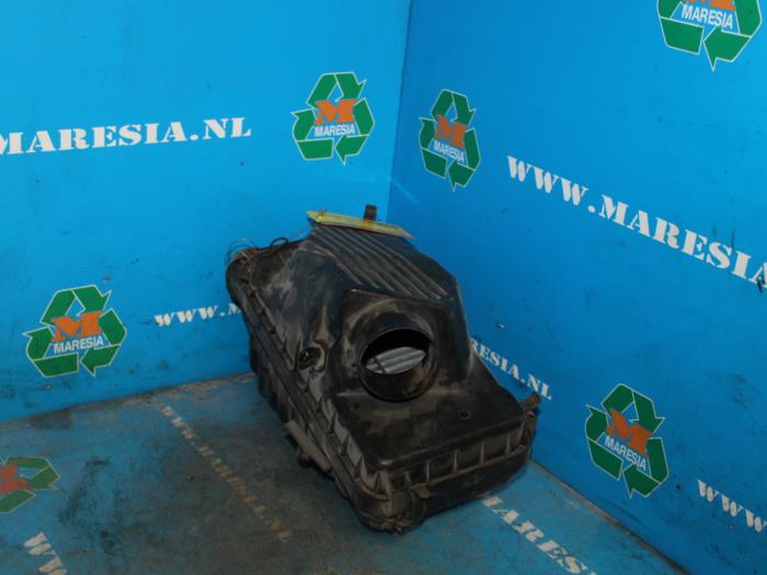 Begagnade Luftfilterhus Toyota Corolla Pris € 21,00 Marginaltabell erbjuds av Maresia Auto Recycling B.V.