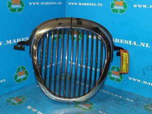 Used Grille Jaguar S-type (X200) 3.0 V6 24V Price € 52,50 Margin scheme offered by Maresia Auto Recycling B.V.