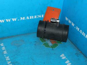 Used Airflow meter Opel Signum (F48) 2.0 Turbo 16V Price € 89,25 Margin scheme offered by Maresia Auto Recycling B.V.